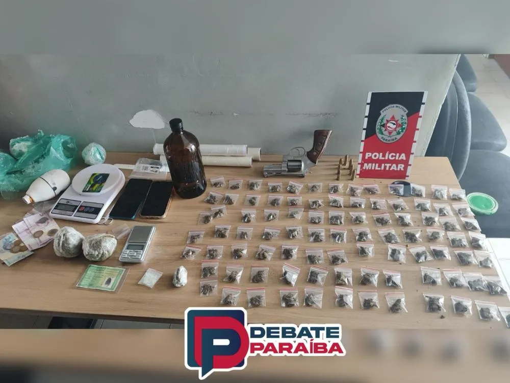 Vídeo: ROTAM prende homem com drogas e arma de fogo, durante ação realizada em Sousa