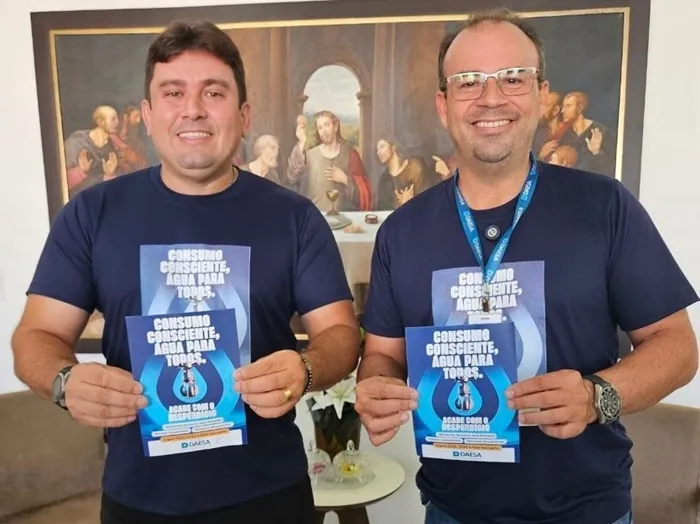 O prefeito de Sousa aproveita para fazer o chamamento aos cidadãos sousenses. (Foto: Reprodução).