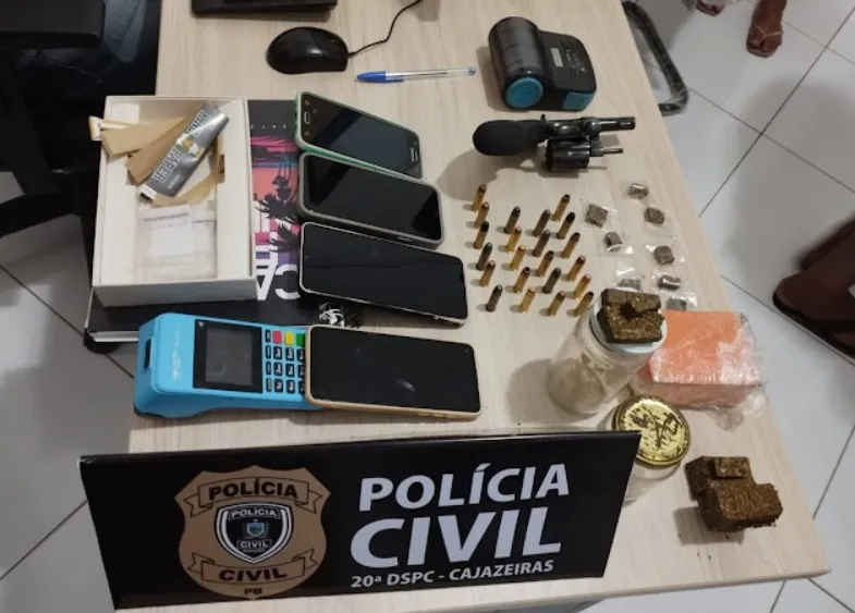 Ao término da operação, todo o material apreendido e os suspeitos foram encaminhados à delegacia de Polícia Civil, para que fossem realizados os procedimentos cabíveis (Foto: Reprodução)