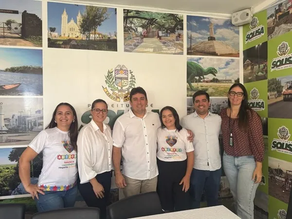 O gestor sousense anunciou o Centro Educacional Terapêutico, que vai contemplar toda a assistência às crianças atípicas, como também seus pais que precisam do acompanhamento. (Foto: Reprodução).
