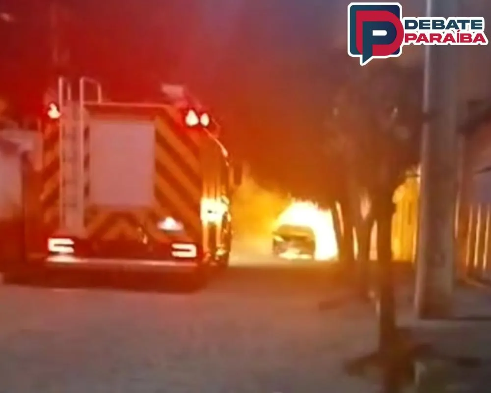 Acredita-se que possivelmente a causa do incêndio tenha sido criminosa (Foto: Reprodução)