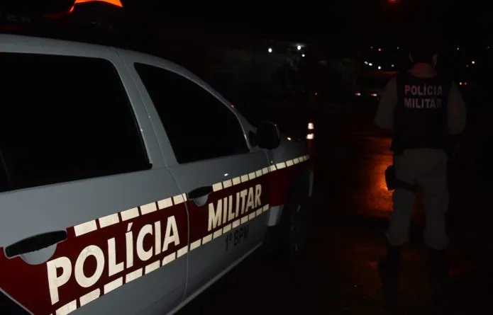 Com a situação constatada, o popular e a motocicleta apreendida foram encaminhados à delegacia de Polícia Civil, para serem adotadas as providências necessárias ao caso (Foto: Reprodução)