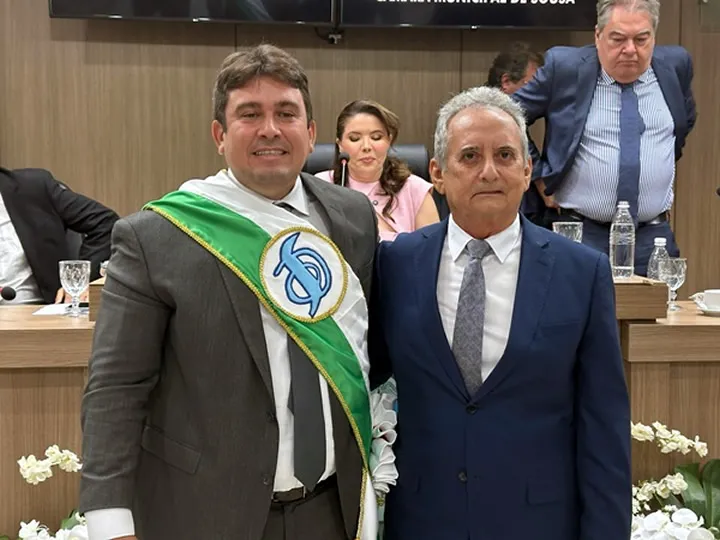 Audiência da AIJE contra Helder e Zé Célio é suspensa após tumulto em Sousa