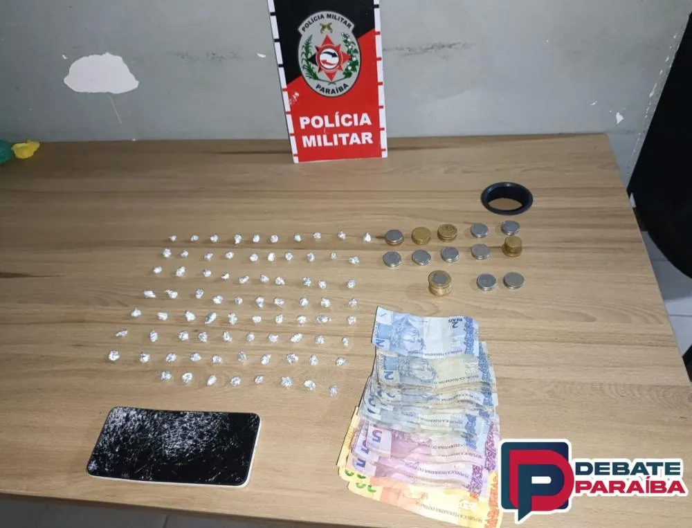 ROTAM e Força Tática prendem indivíduo após ele ser flagrado com entorpecente e dinheiro, no município de Sousa