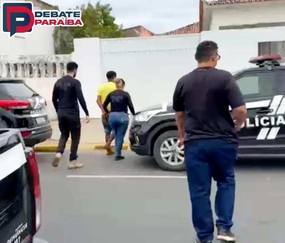 Após ser capturado, o indivíduo foi levado à delegacia de Polícia Civil de Pombal, onde aguardará a realização da audiência de custódia (Foto: Reprodução)