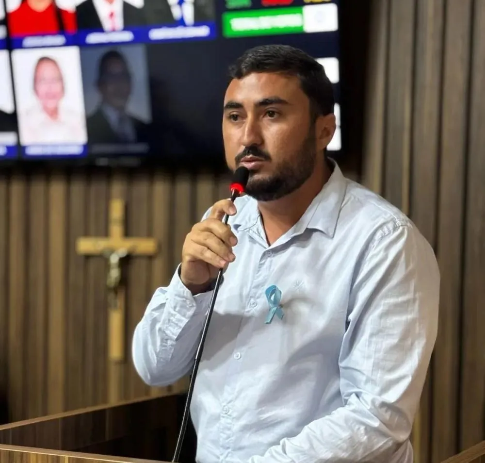 Evento realizado na capital contou apenas com vereadores da base governista; gastos com diárias chamam atenção para uso de recursos públicos em município de pequeno porte. (Foto: Reprodução).