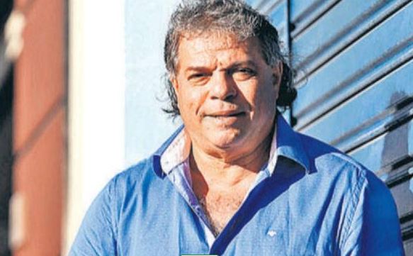 Na tarde de terça-feira, o artista tinha sido intubado. À noite, o cantor teve várias paradas cardiorrespiratórias, de acordo com o filho dele. (Foto: Reprodução).