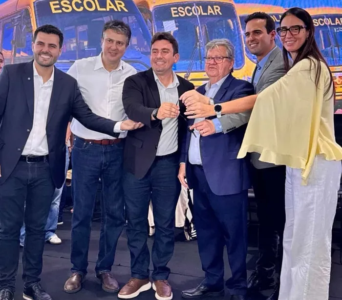 A secretária municipal de Educação, Bruna Veras, também ressaltou a importância do momento. (Foto: Reprodução).
