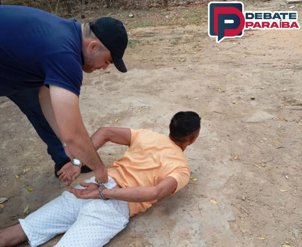 O suspeito e a roçadeira apreendida foram encaminhados à delegacia de Polícia Civil, para serem adotados os procedimentos cabíveis, pelo delegado de plantão (Foto: Reprodução)