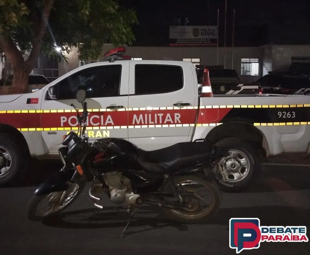 O veículo recuperado foi levado à delegacia de Polícia Civil de Sousa, para serem adotadas as medidas necessárias (Foto: Reprodução)