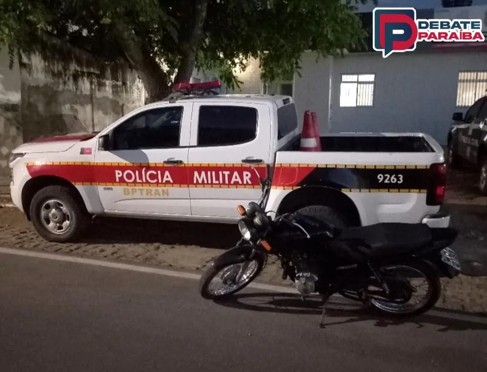 O veículo recuperado foi levado à delegacia de Polícia Civil, e após a realização dos procedimentos necessários, será devolvido ao verdadeiro proprietário (Foto: Reprodução)