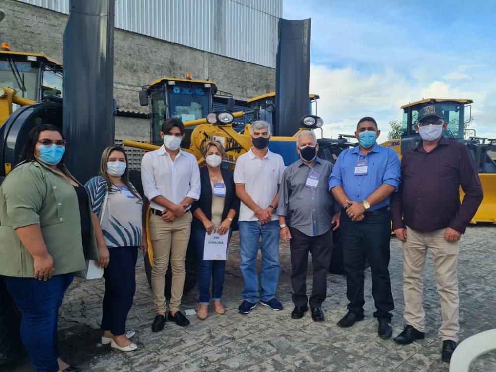 Na ocasião, o prefeito aparecidense agradeceu ao parlamentar pela destinação do referido equipamento para Aparecida, atendendo ao seu pleito. (Foto: Reprodução).