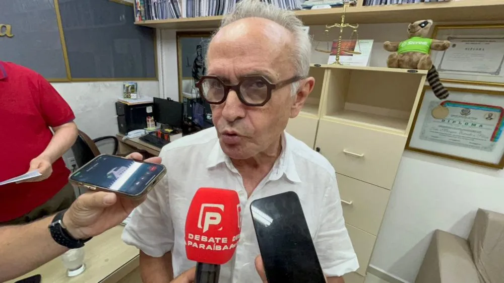 A fala ocorre em meio às movimentações políticas no estado visando as próximas eleições, período em que partidos intensificam articulações e possíveis alianças estratégicas. (Foto: Debate Paraíba).