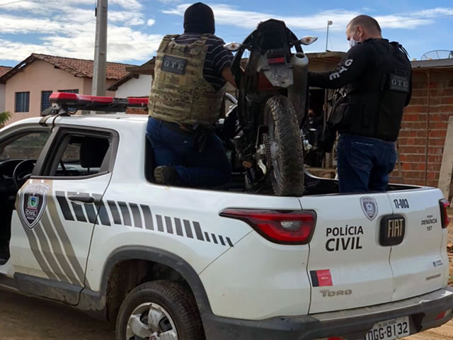 O investigado foi conduzido à delegacia de Polícia Civil e após os procedimentos necessários foi encaminhado à Cadeia Pública, a qual ficou à disposição da Justiça (Foto: Reprodução)