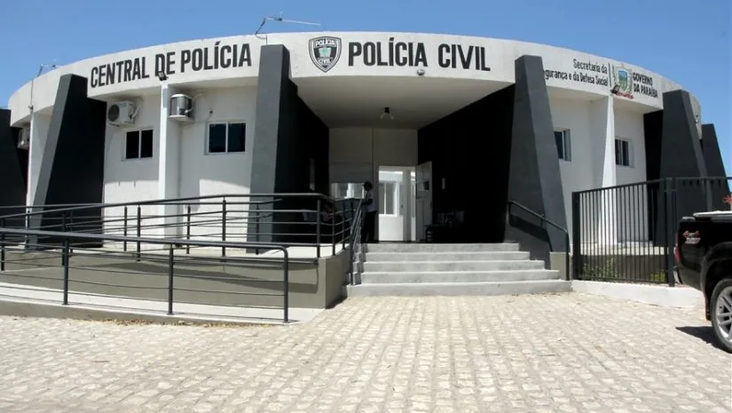 De acordo com a Polícia Militar, a equipe foi acionada por meio de denúncia anônima que indicava uma situação de violência doméstica em uma residência da cidade. (Foto: Reprodução).