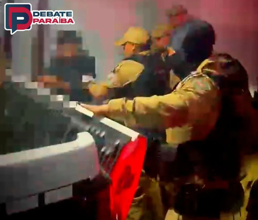 A arma apreendida foi apresentada na delegacia de Polícia Civil, para serem adotados os procedimentos cabíveis (Foto: Reprodução)