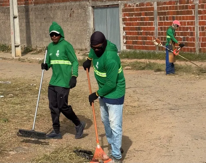 A iniciativa faz parte do cronograma de serviços da gestão municipal voltados à manutenção da cidade e à melhoria da qualidade de vida da população sousense. (Foto: Reprodução).