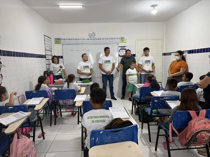 Campanha Cidade Limpa, Compromisso de Todos, alunos da Rede Municipal participam de ação educativa sobre descarte correto do lixo
