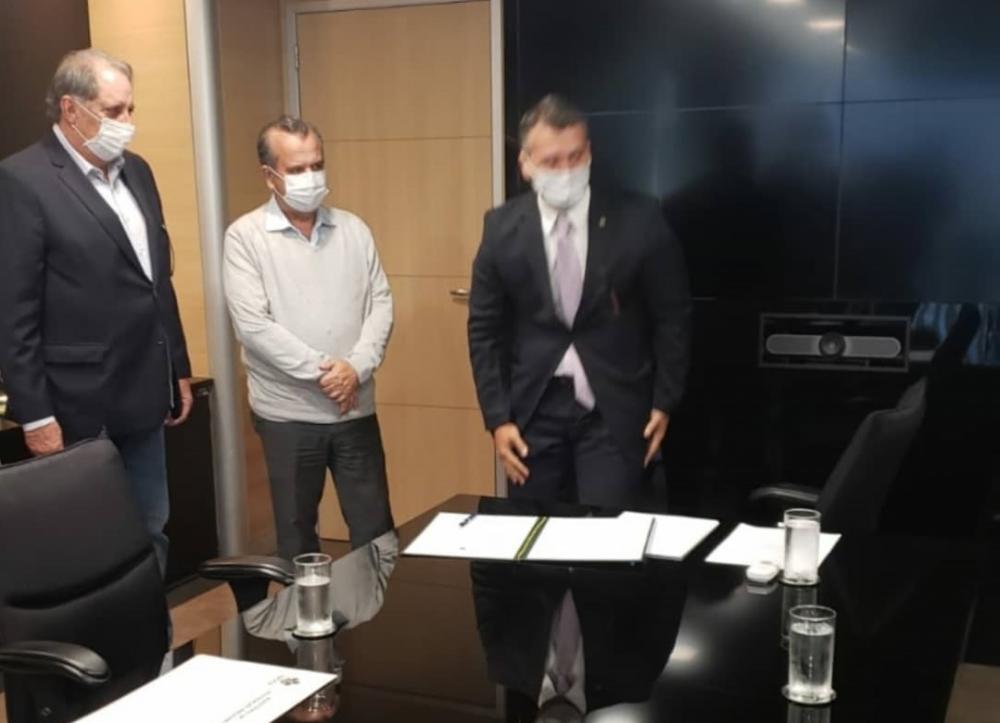 A barragem irá receber as águas do Eixo Norte da Transposição do Rio São Francisco e vai beneficiar milhares de sertanejos no sertão do estado. (Foto: Reprodução).