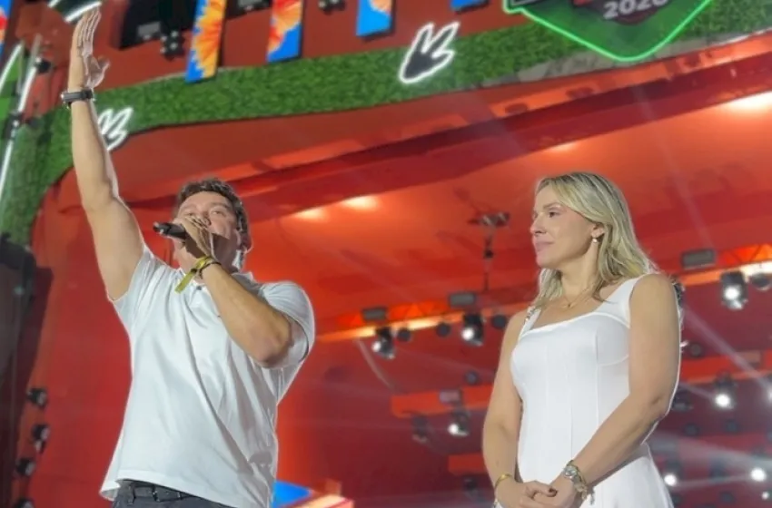 Na oportunidade, Helder Carvalho ressaltou a grandiosidade da estrutura, a organização do evento e a participação do público. (Foto: Reprodução).