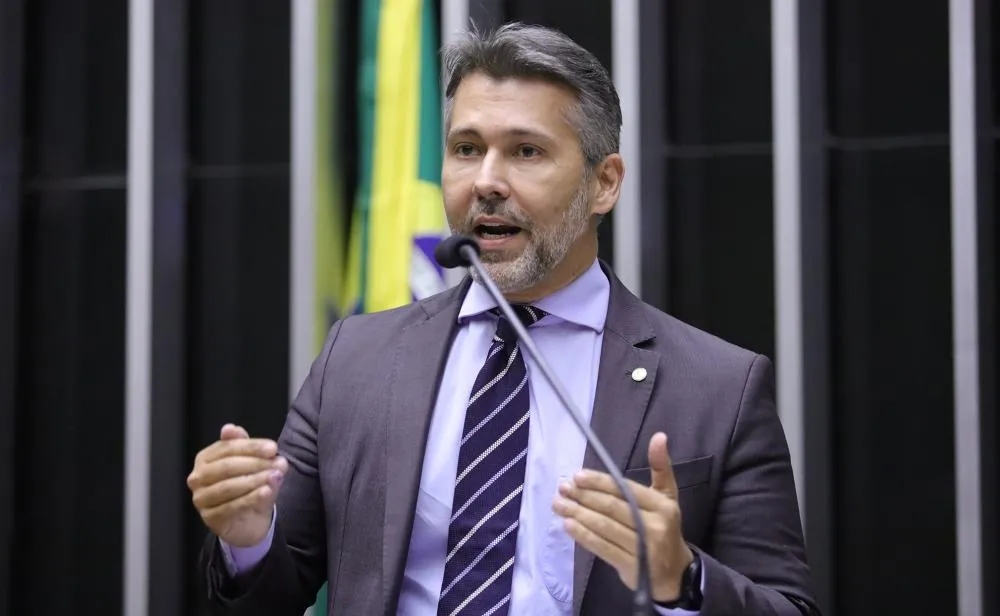Leonardo Gadelha diz que pré-candidatura à Câmara Federal é motivada pelo desejo de solucionar problemas da população