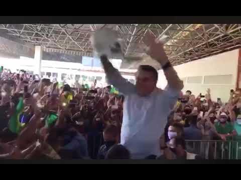 Bolsonaro inaugura Usina Termelétrica e é recebido com festa em Sergipe