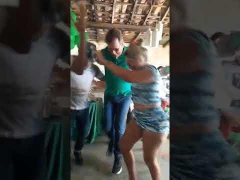 Grande imprensa da Paraíba repercute mau exemplo do prefeito de Sousa em causar aglomeração e campanha antecipada